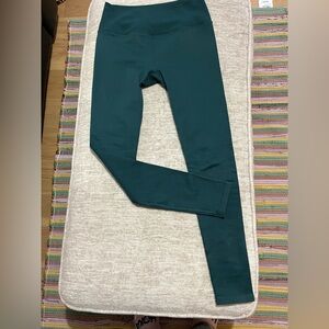 ALO Yoga Teal Leggings